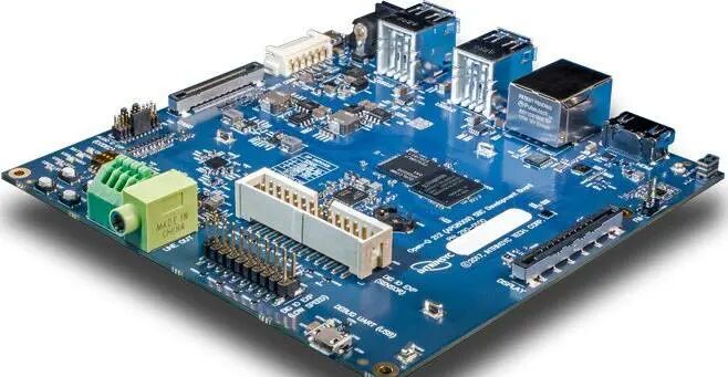 Quick Turn PCB Assembly with FR-4 Material 4 Layer and 0.10mm Minimum Hole Diameter for Automotive Applications