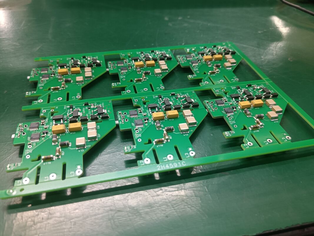 5G Communication RF PCBA Rogers 4350B 8-Layer Board Impedance Control 0.2mm Trace